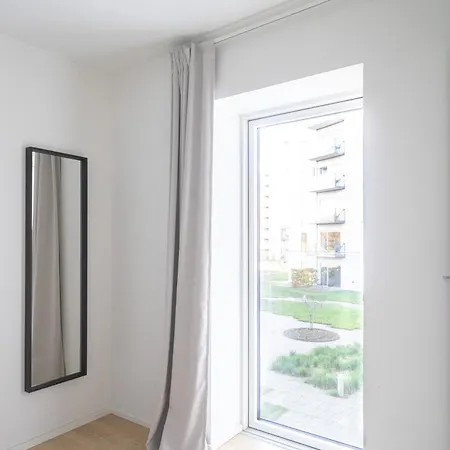 Διαμέρισμα Spacious 2-br W A Balcony By Harbour - 93 *